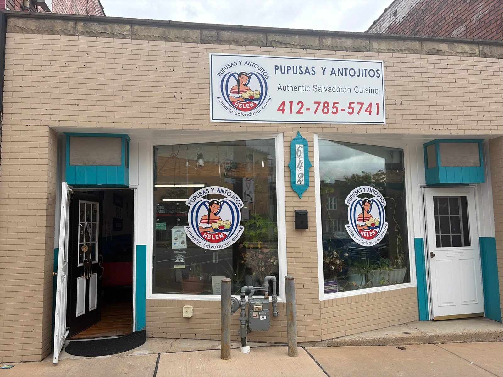 Exterior of Pupusas y Antojitos Helen